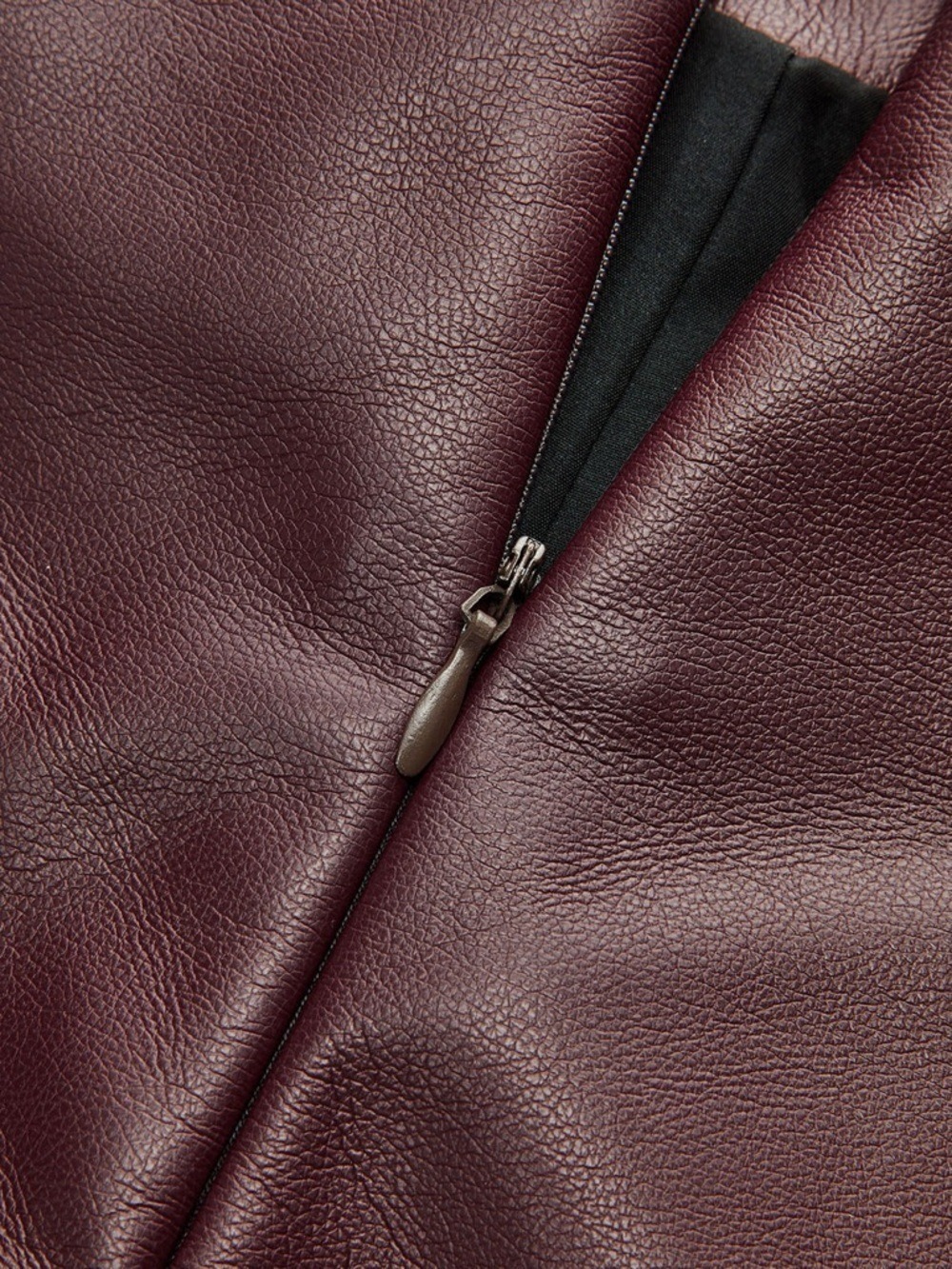 Commense Twisted Lies Faux Leather Mini Skirt in Plum - Picture 6 of 9